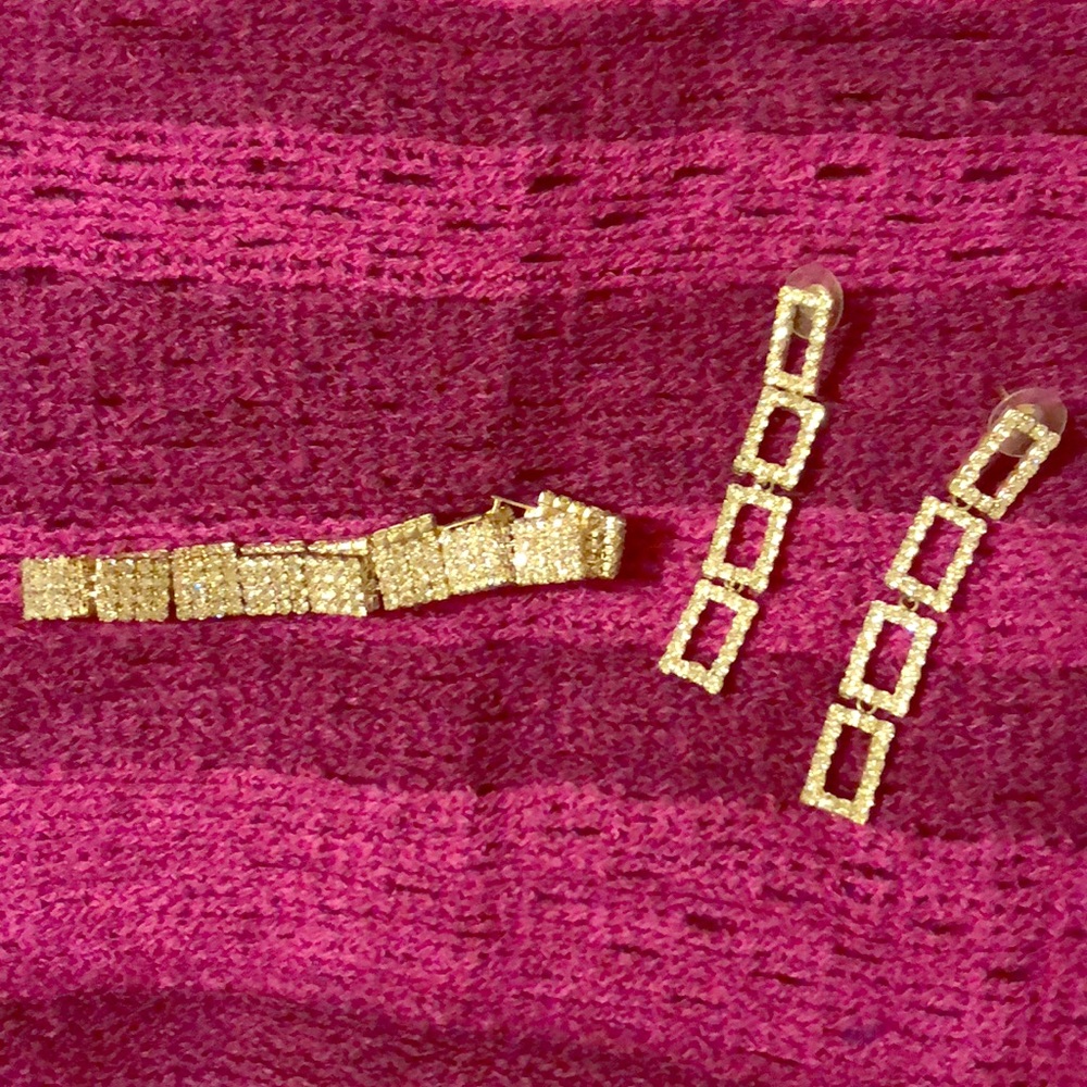 Silver bracelet  and earrings set